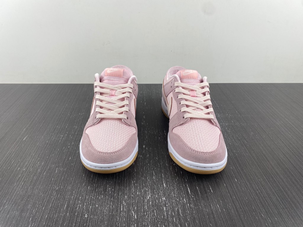 Dunk LowDZ5318-640